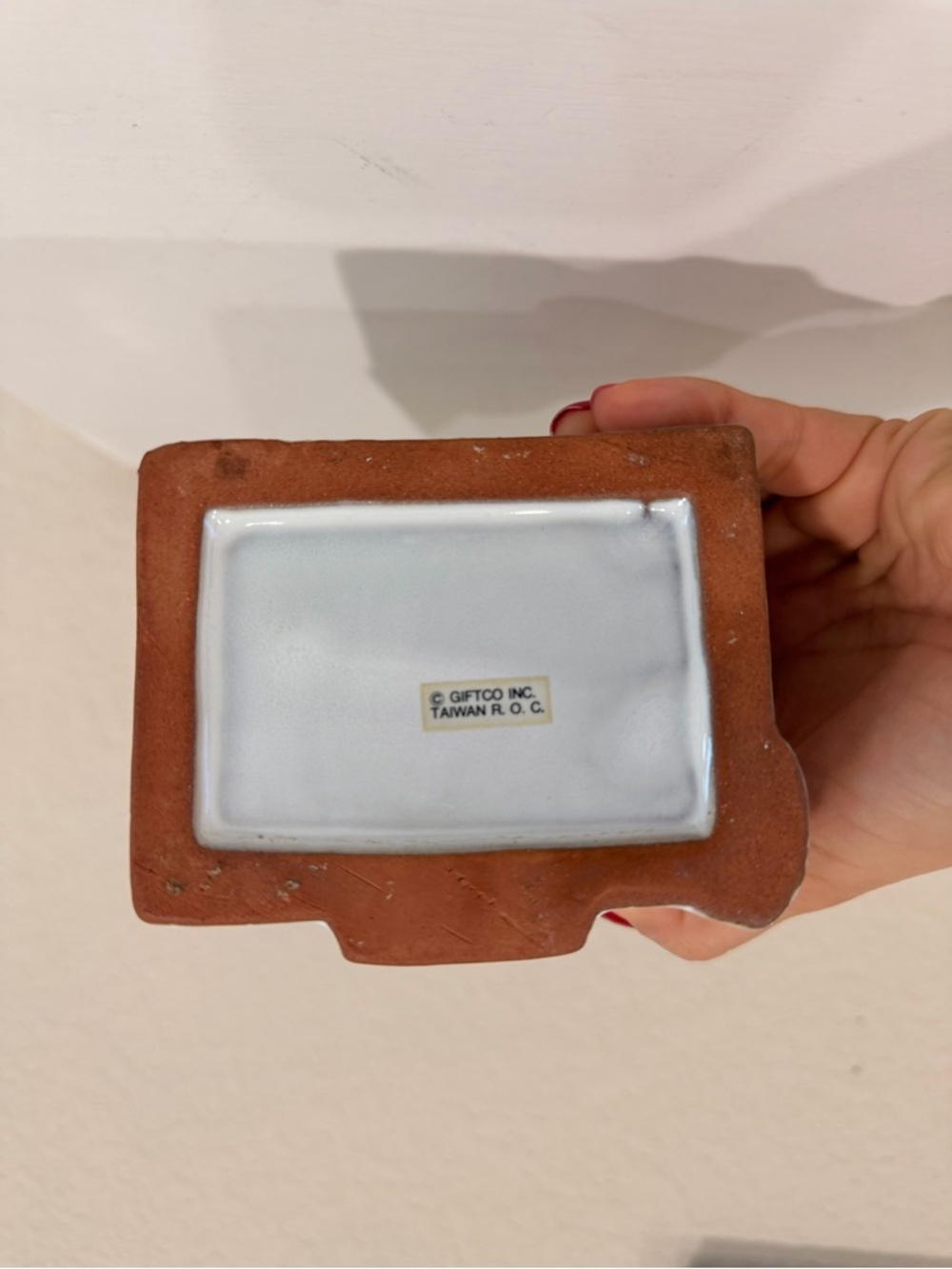 Giftco Ceramic Snowy House Vase Planter - Picture 5 of 6